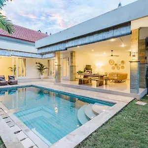  Villa Av Melati Indonesia