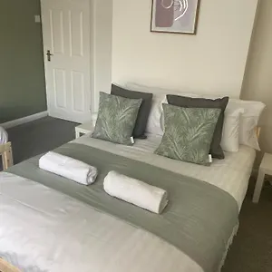  Holiday home Wilton - Perfect For Contractors Private Large Drive